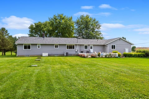 Tiny photo for 16481 Murphy Road, Sunbury, OH 43074 (MLS # 226035918)