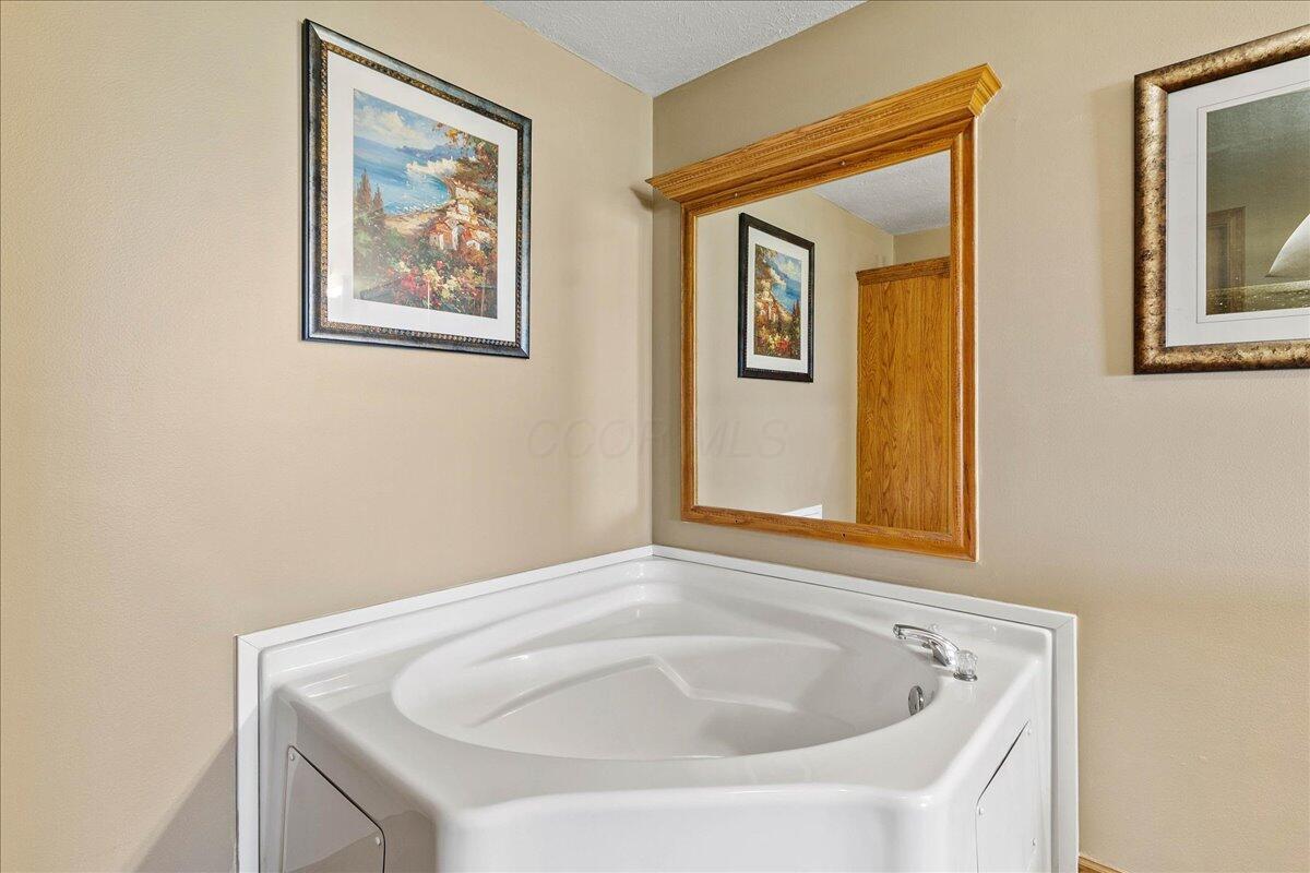 10543 County Road 41, West Liberty, Ohio image 29