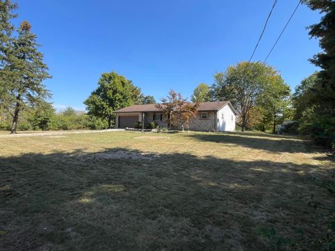 Photo of 12220 Jerome Road, Plain City, OH 43064 (MLS # 226004877)