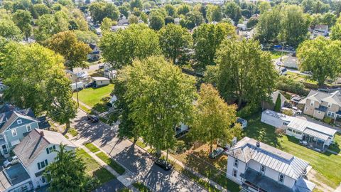 Tiny photo for 221 W Oakwood Avenue, Bucyrus, OH 44820 (MLS # 225037613)