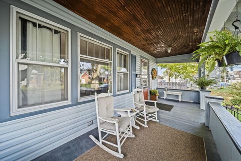 Tiny photo for 221 W Oakwood Avenue, Bucyrus, OH 44820 (MLS # 225037613)