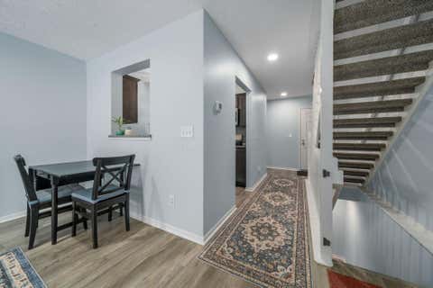 Tiny photo for 4043 Parkcove Drive 19A #19A, Columbus, OH 43230 (MLS # 226025908)