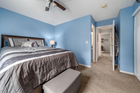 Tiny photo for 4043 Parkcove Drive 19A #19A, Columbus, OH 43230 (MLS # 226025908)