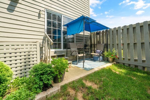 Tiny photo for 4043 Parkcove Drive 19A #19A, Columbus, OH 43230 (MLS # 226025908)