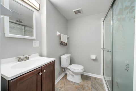 Tiny photo for 4043 Parkcove Drive 19A #19A, Columbus, OH 43230 (MLS # 226025908)