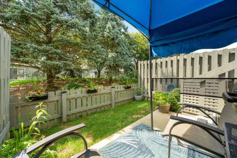 Tiny photo for 4043 Parkcove Drive 19A #19A, Columbus, OH 43230 (MLS # 226025908)