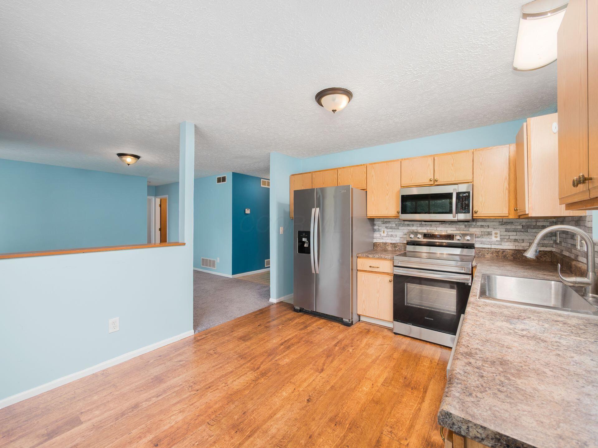 1633 Milington Way, Marysville, Ohio image 13