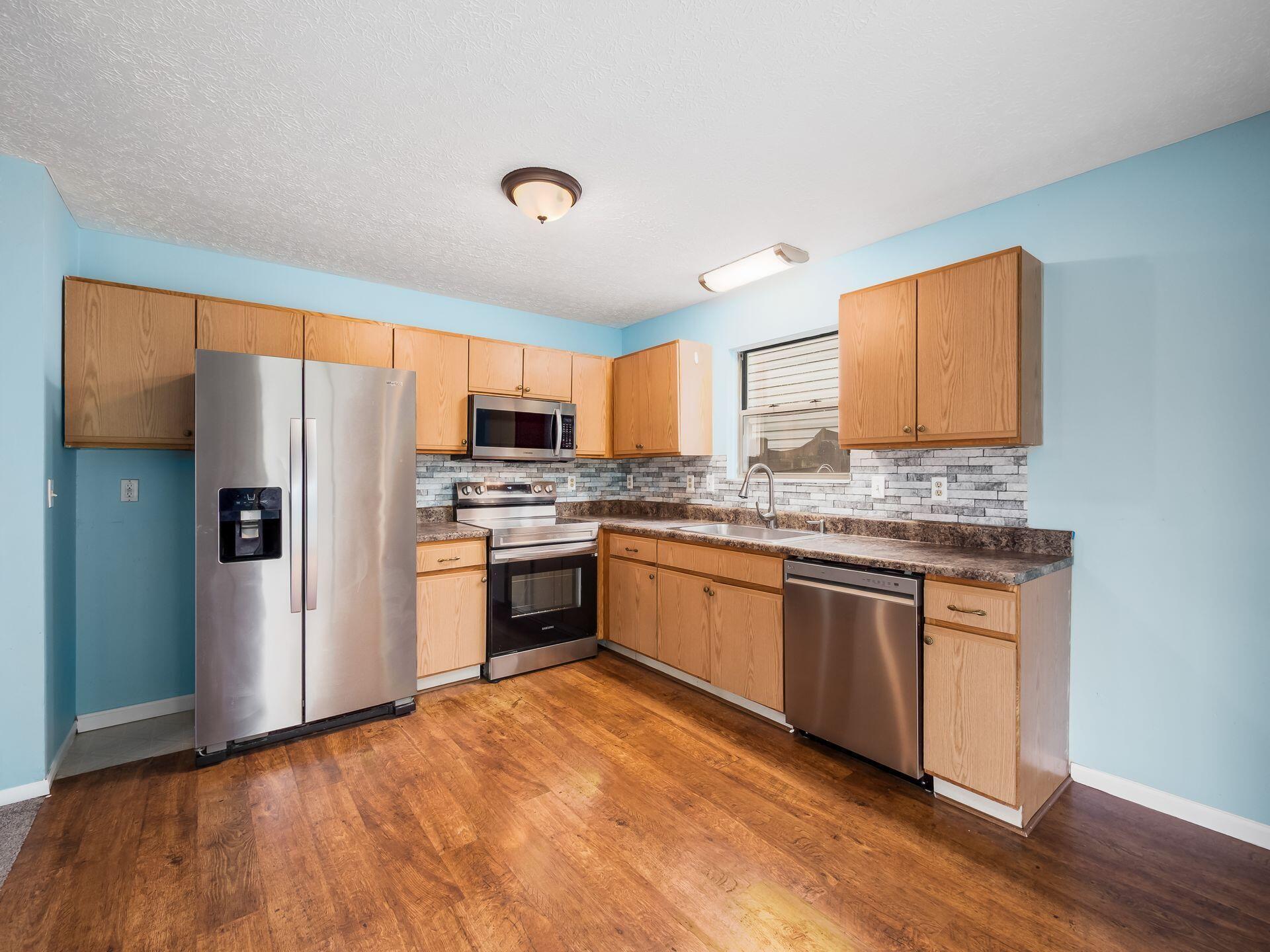 1633 Milington Way, Marysville, Ohio image 15
