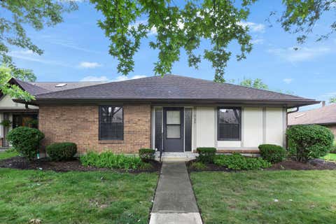 Photo of 732 Pine Needles Drive, Dayton, OH 45458 (MLS # 226029460)
