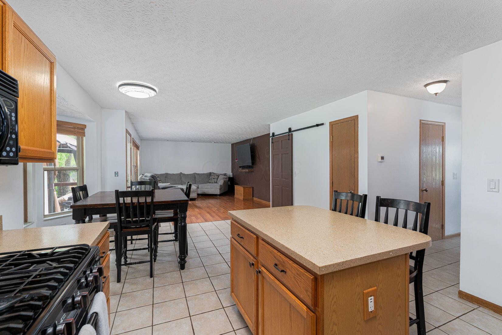 8782 Ormiston Circle, Reynoldsburg, Ohio image 14