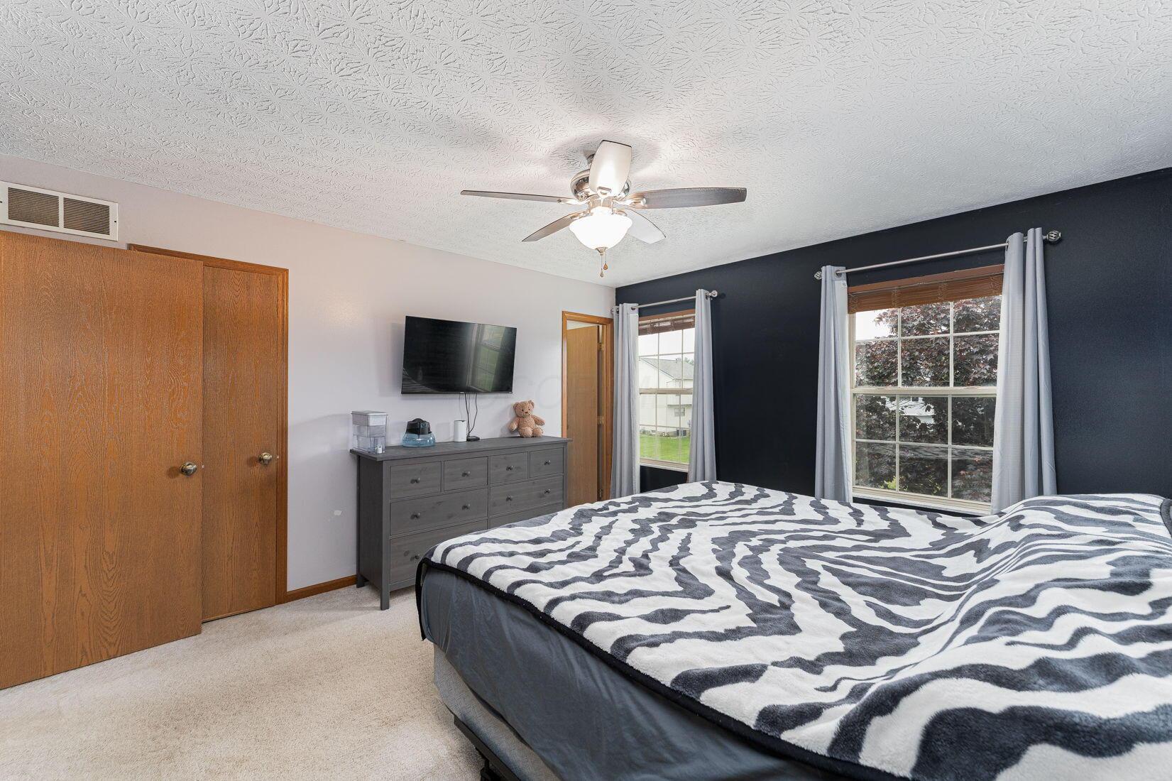 8782 Ormiston Circle, Reynoldsburg, Ohio image 21