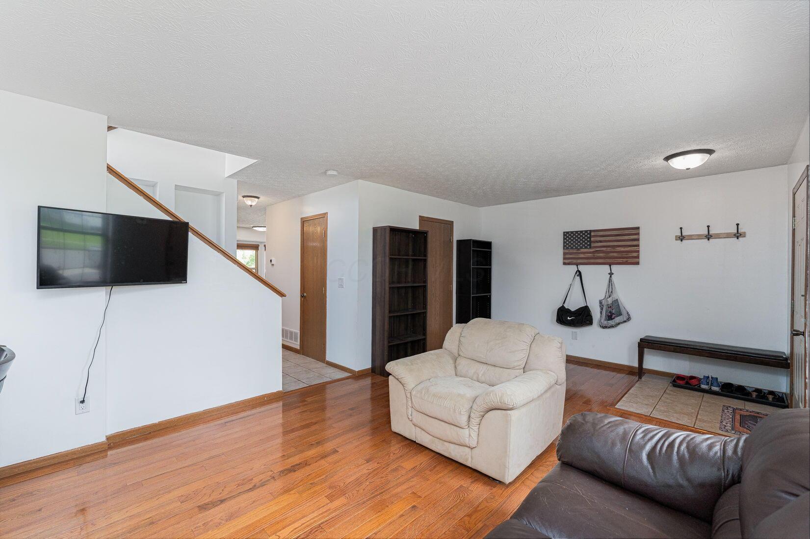 8782 Ormiston Circle, Reynoldsburg, Ohio image 8