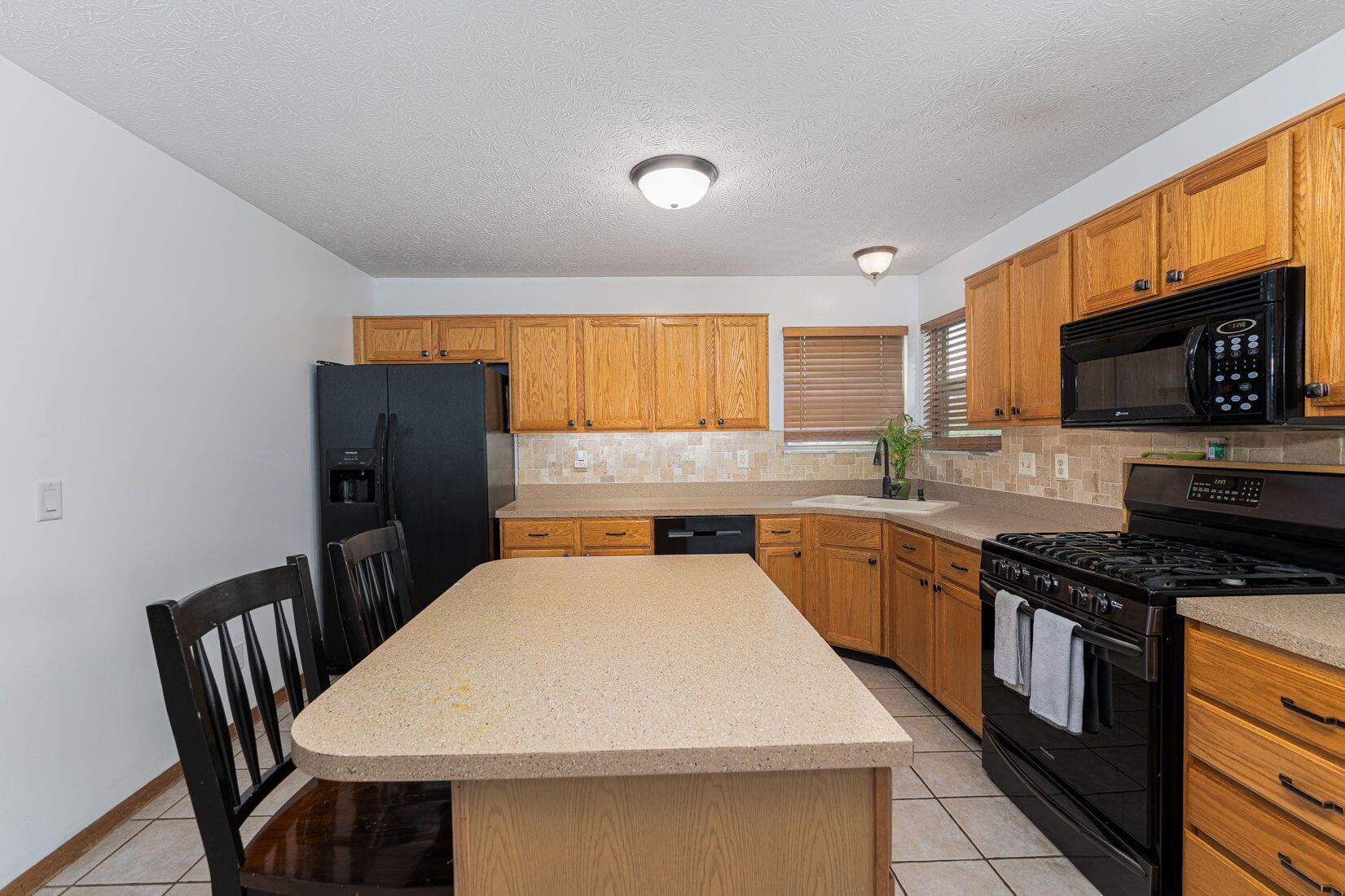8782 Ormiston Circle, Reynoldsburg, Ohio image 13