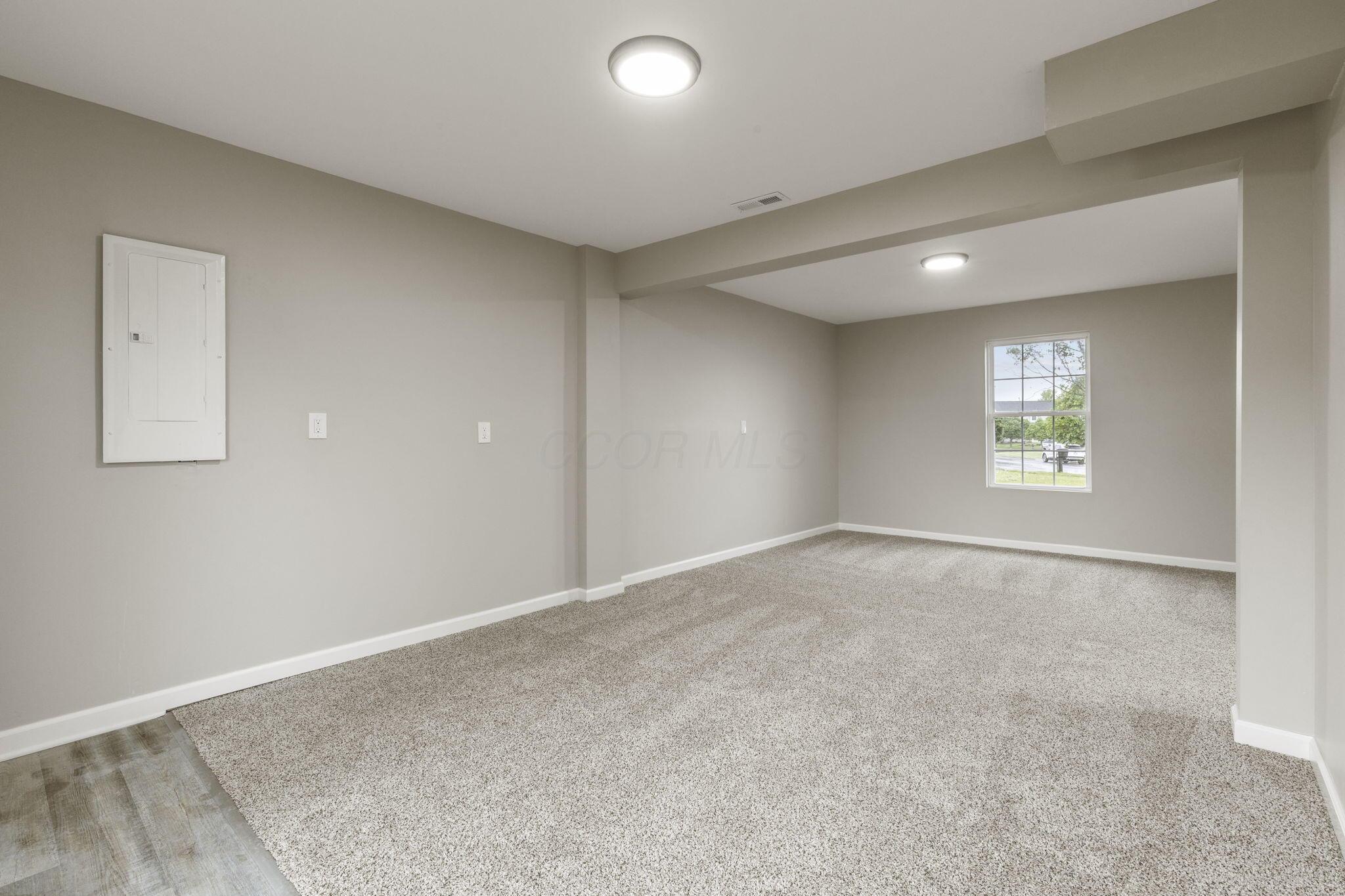 1738 Damos Way, Marysville, Ohio image 22