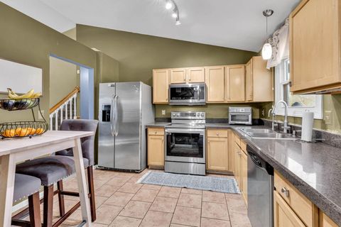 Tiny photo for 5590 Westerville Crossing Drive, Westerville, OH 43081 (MLS # 225045969)