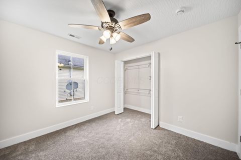 Tiny photo for 333 N 10th Street, Newark, OH 43055 (MLS # 225040311)