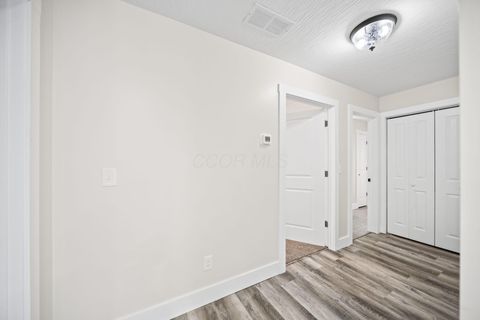 Tiny photo for 333 N 10th Street, Newark, OH 43055 (MLS # 225040311)