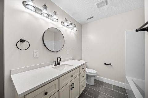Tiny photo for 333 N 10th Street, Newark, OH 43055 (MLS # 225040311)