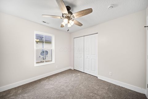 Tiny photo for 333 N 10th Street, Newark, OH 43055 (MLS # 225040311)