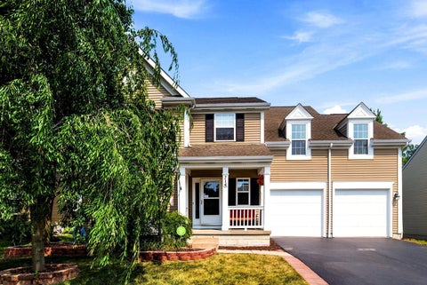 Photo of 714 Streamwater Drive, Blacklick, OH 43004 (MLS # 226026593)
