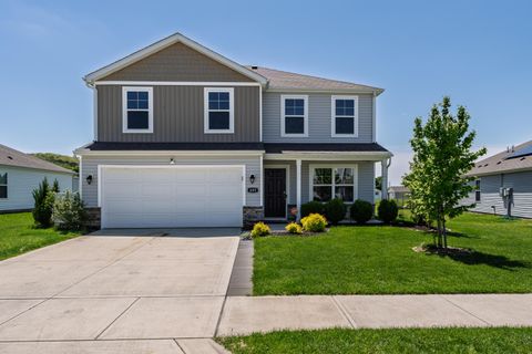 Photo of 403 St James, Newark, OH 43055 (MLS # 226016493)