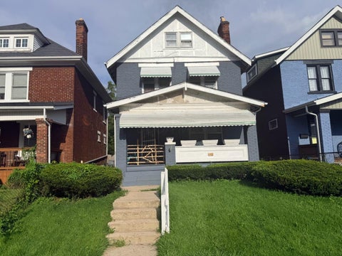 Photo of 980 S 22nd Street, Columbus, OH 43206 (MLS # 226036306)