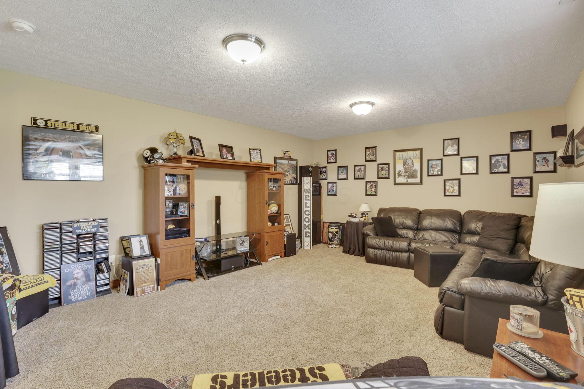 1610 Daffodil Place, Lewis Center, Ohio image 17