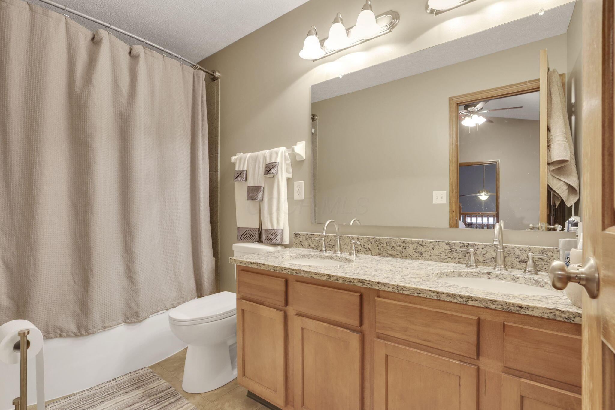 1610 Daffodil Place, Lewis Center, Ohio image 22