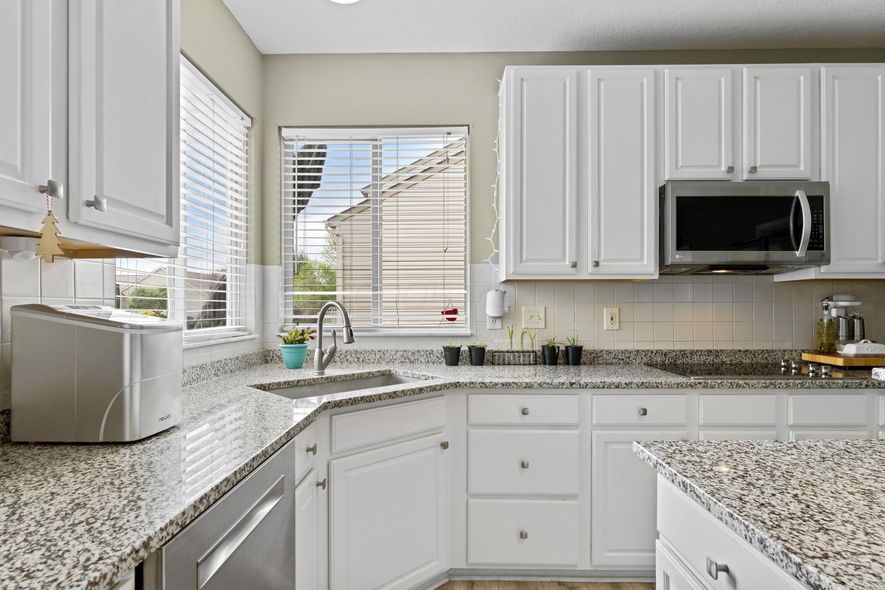 8853 Hickory View Street, Canal Winchester, Ohio image 23