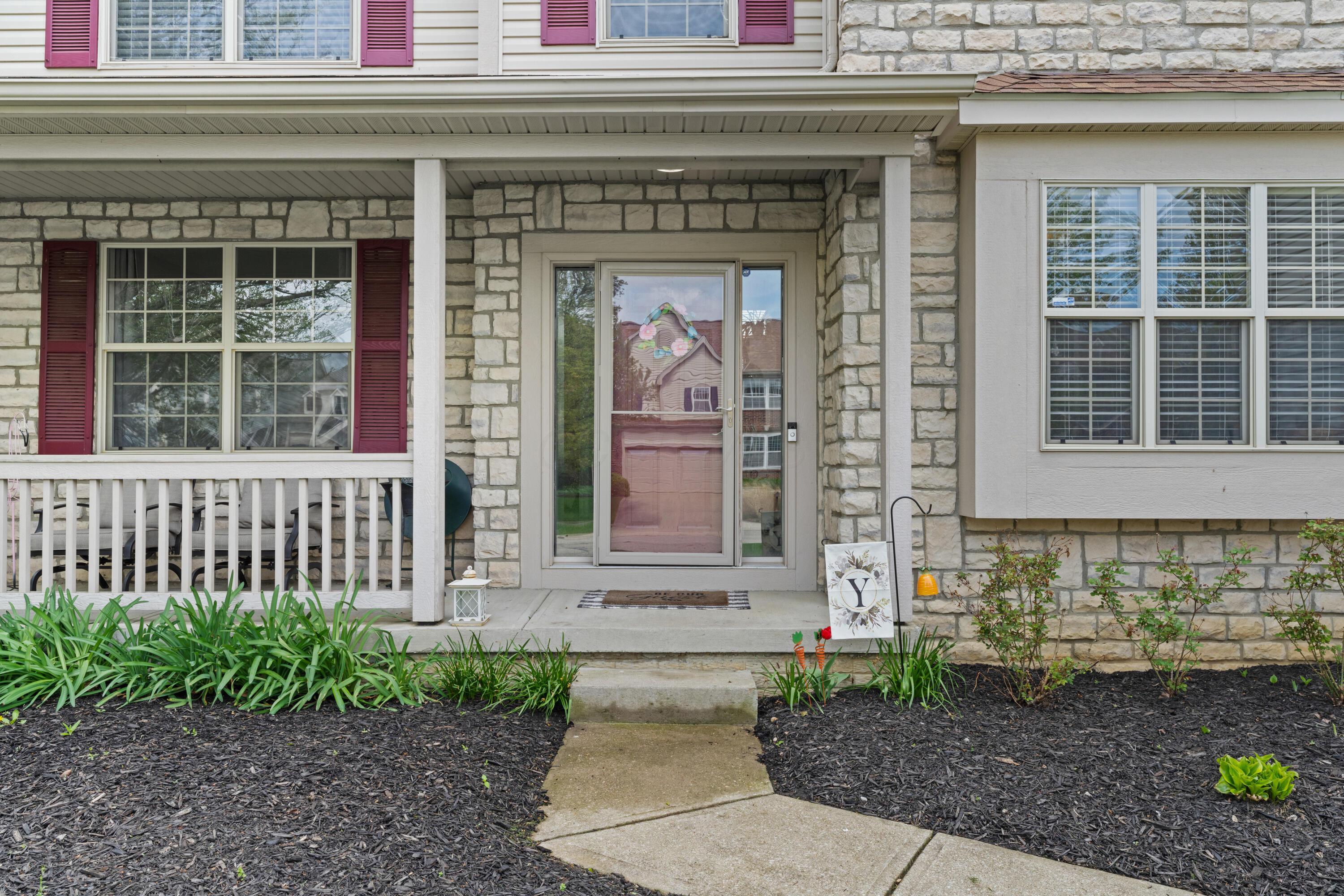 8853 Hickory View Street, Canal Winchester, Ohio image 3