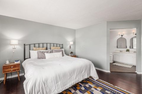 Tiny photo for 4774 Bosk Drive, New Albany, OH 43054 (MLS # 225033741)