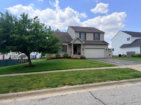 Homes For Sale - 365 Scioto Meadows Boulevard<br/> Franklin County, Grove City, OH 43123