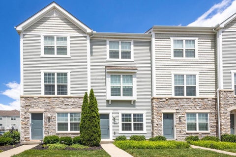 Photo of 5750 Hayden Run Boulevard, Dublin, OH 43016 (MLS # 226034673)