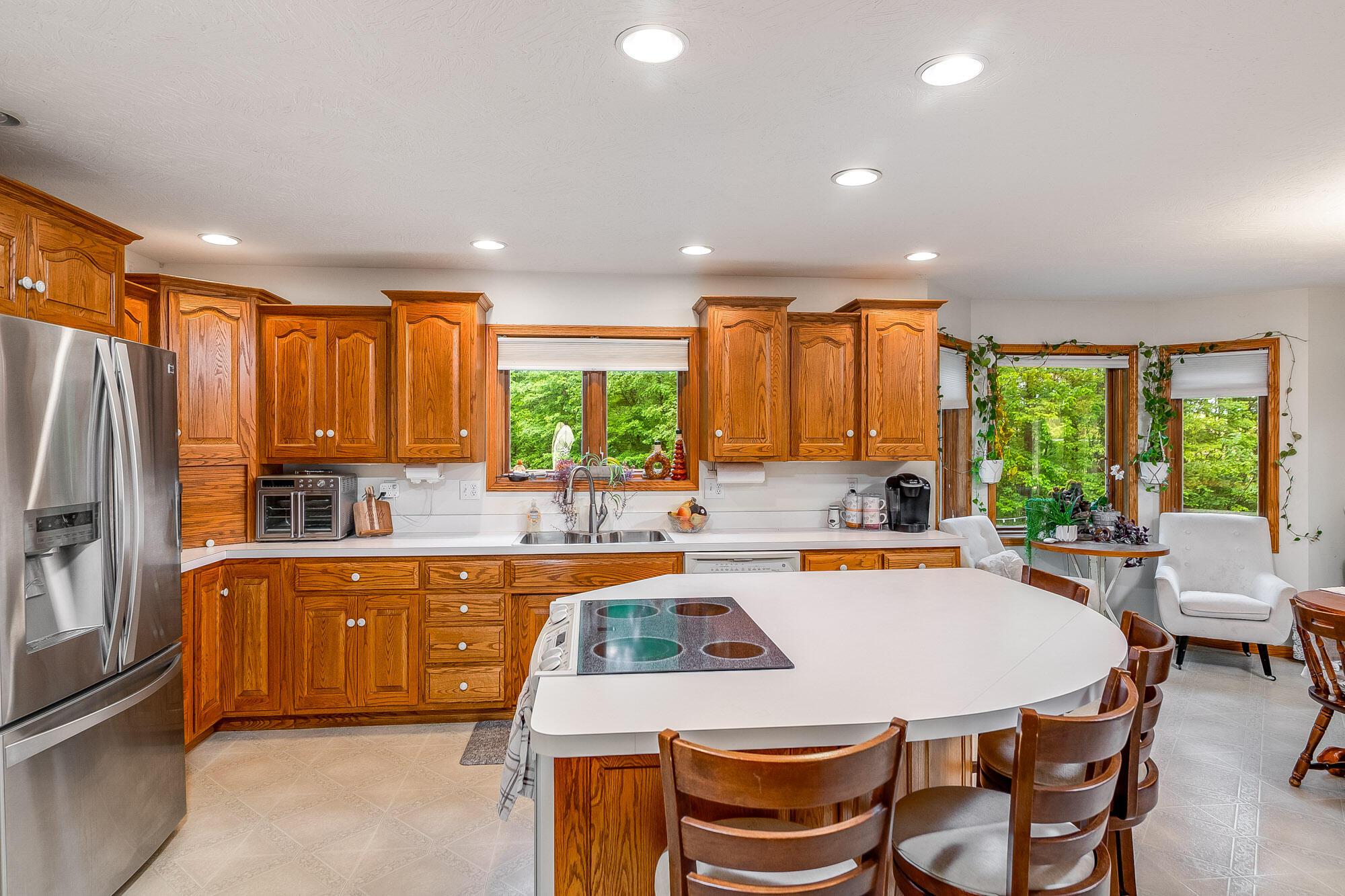 7638 Bethel Road, Gambier, Ohio image 16