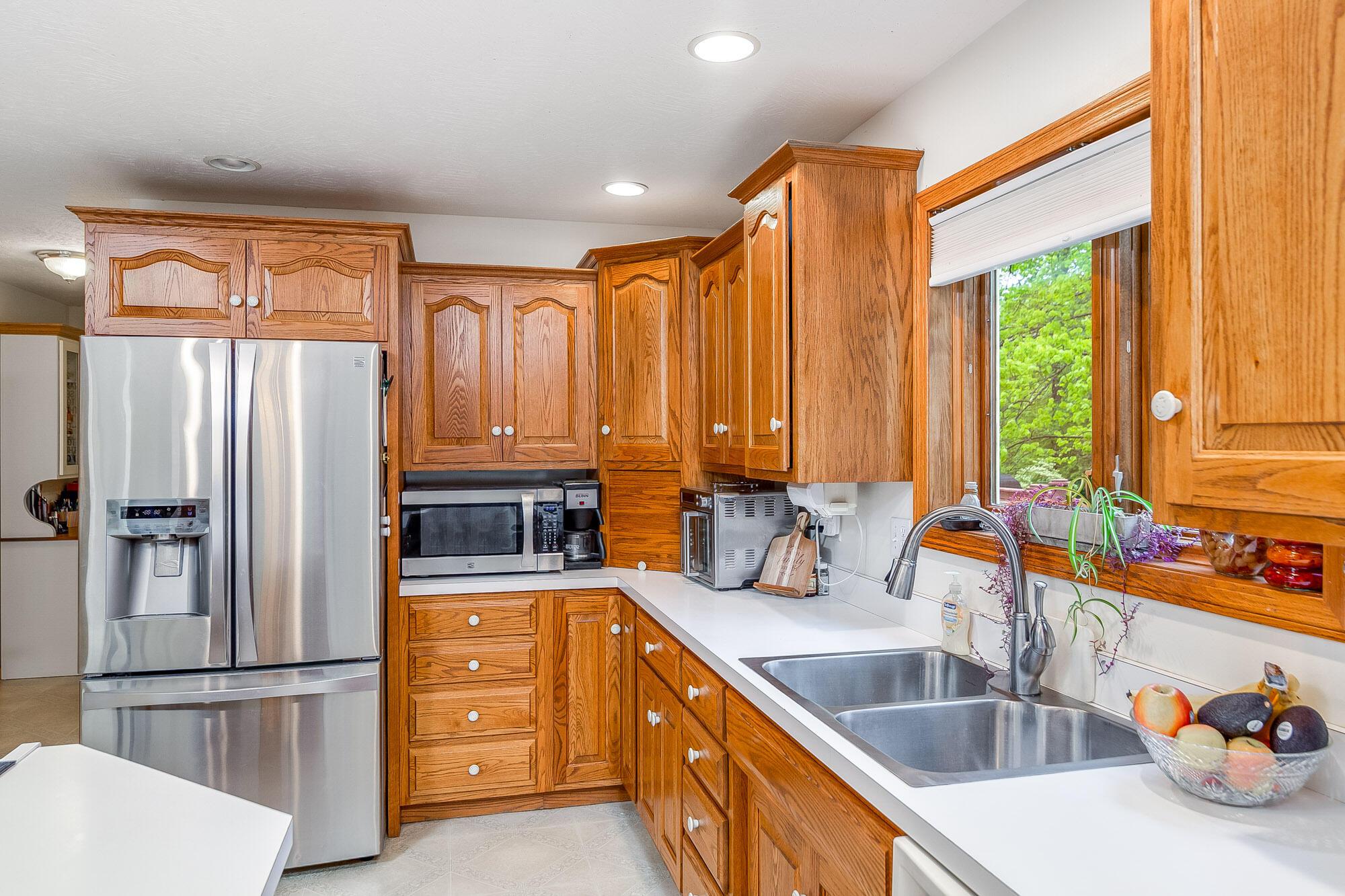 7638 Bethel Road, Gambier, Ohio image 18