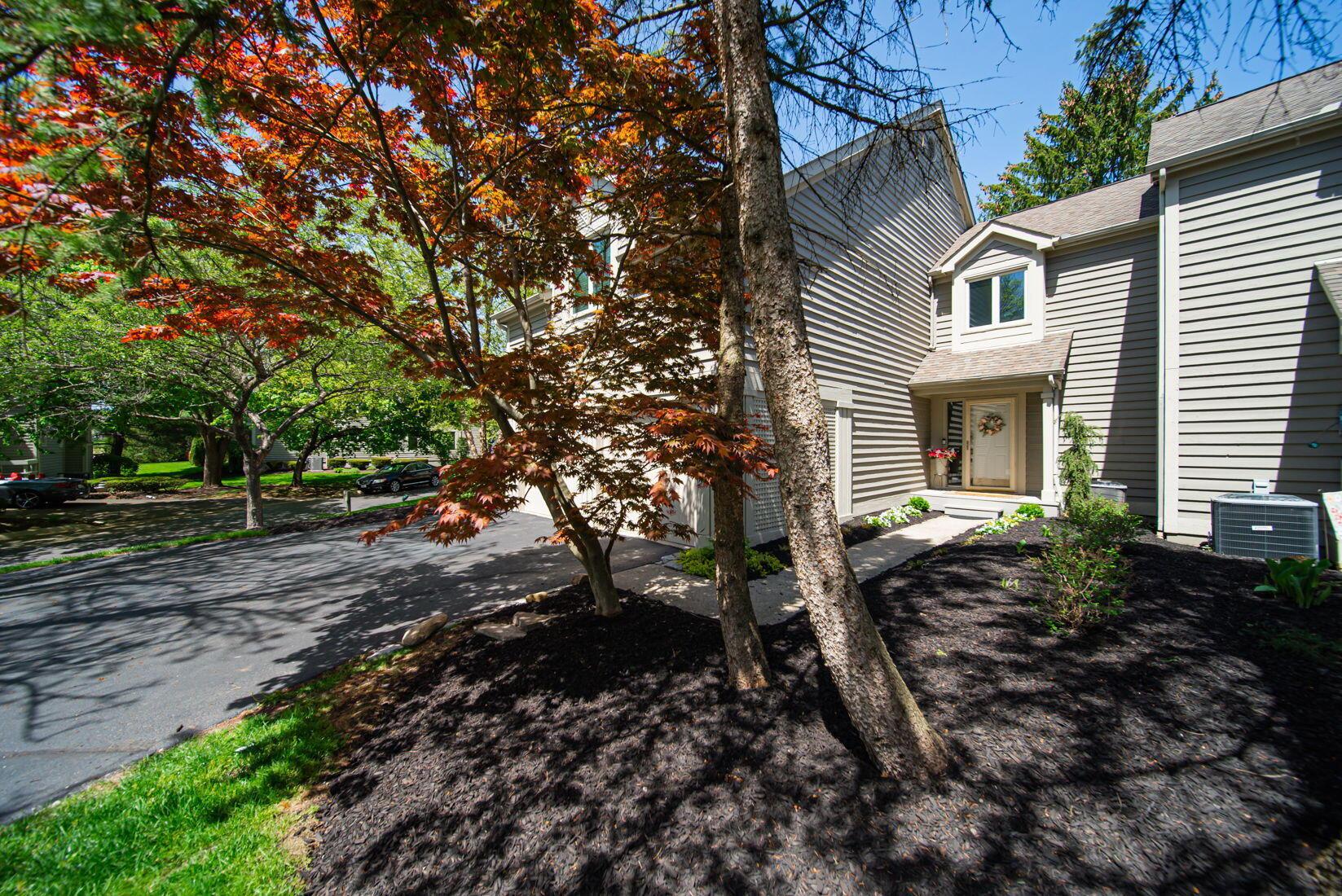 6045 Glenbarr Place, Dublin, Ohio image 5