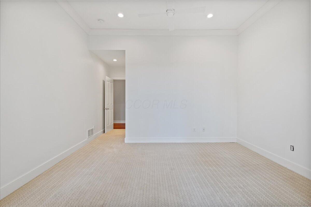 Columbus, Ohio 43206, United States, 2 Bedrooms Bedrooms, ,3 BathroomsBathrooms,Residential,Coming Soon,146512