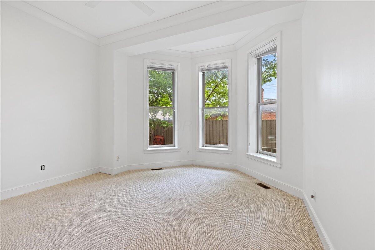 Columbus, Ohio 43206, United States, 2 Bedrooms Bedrooms, ,3 BathroomsBathrooms,Residential,Coming Soon,146512