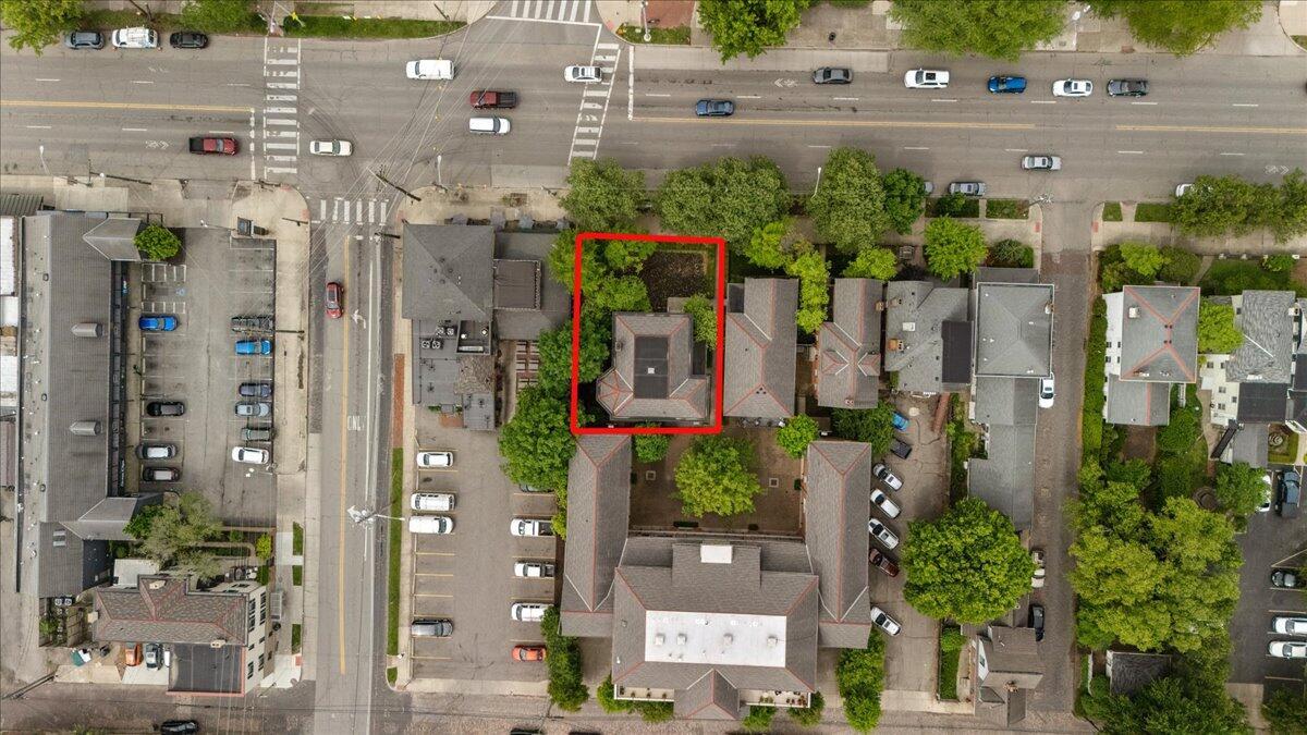 Columbus, Ohio 43206, United States, 2 Bedrooms Bedrooms, ,3 BathroomsBathrooms,Residential,Coming Soon,146512