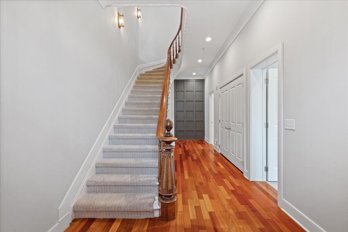 Columbus, Ohio 43206, United States, 2 Bedrooms Bedrooms, ,3 BathroomsBathrooms,Residential,Coming Soon,146512