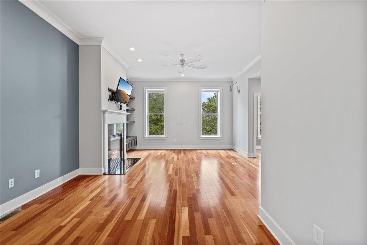 Columbus, Ohio 43206, United States, 2 Bedrooms Bedrooms, ,3 BathroomsBathrooms,Residential,Coming Soon,146512