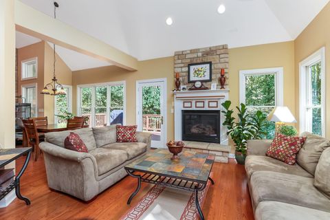 Tiny photo for 256 Pinehurst Drive, Granville, OH 43023 (MLS # 225040247)