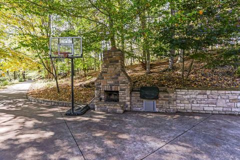 Tiny photo for 256 Pinehurst Drive, Granville, OH 43023 (MLS # 225040247)