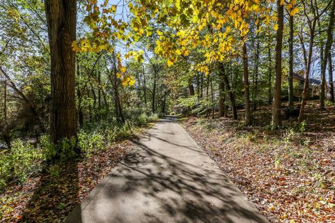 Tiny photo for 256 Pinehurst Drive, Granville, OH 43023 (MLS # 225040247)