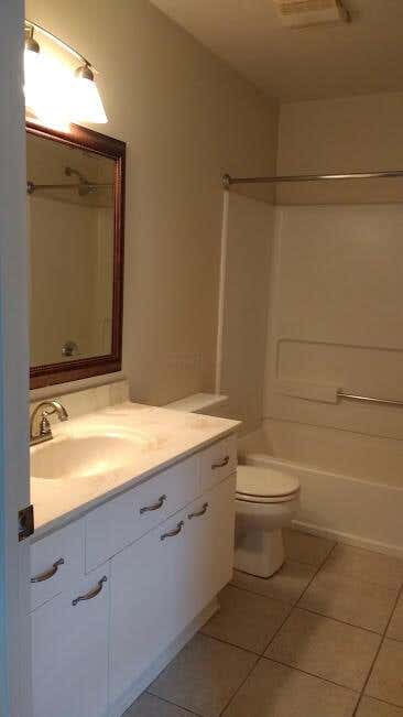Tiny photo for 18 W Russell Street, Columbus, OH 43215 (MLS # 226021857)