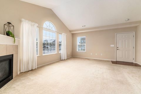 Tiny photo for 937 Governors Circle, Lancaster, OH 43130 (MLS # 225044877)