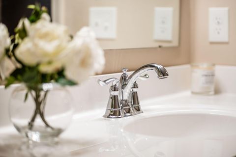 Tiny photo for 937 Governors Circle, Lancaster, OH 43130 (MLS # 225044877)