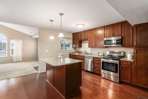 Tiny photo for 937 Governors Circle, Lancaster, OH 43130 (MLS # 225044877)