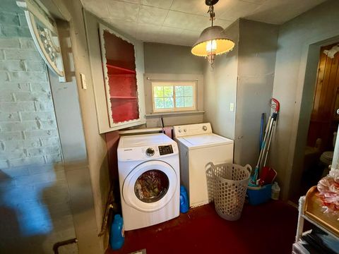 Tiny photo for 407 Ridgewood Avenue, Mount Vernon, OH 43050 (MLS # 225041081)