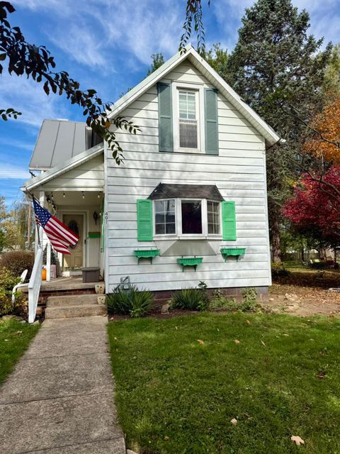 Tiny photo for 407 Ridgewood Avenue, Mount Vernon, OH 43050 (MLS # 225041081)